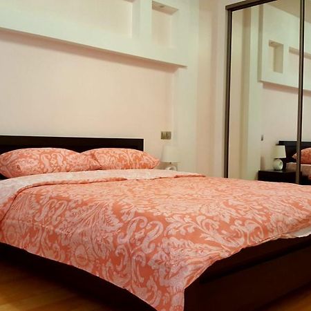 Apartments On Zelena リヴィウ 部屋 写真