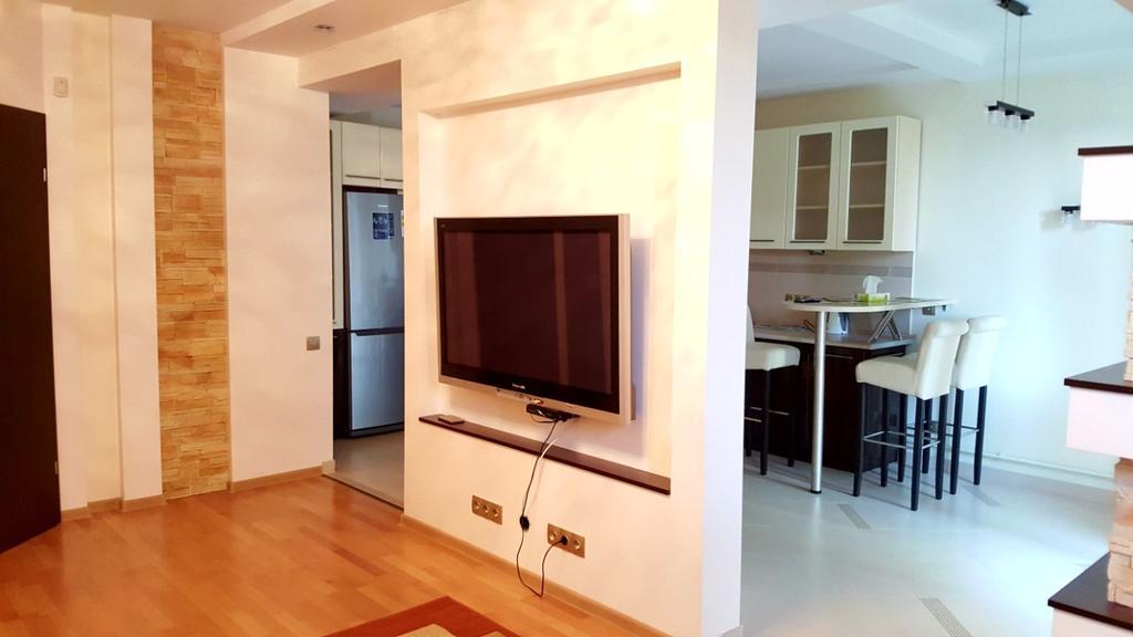 Apartments On Zelena リヴィウ 部屋 写真