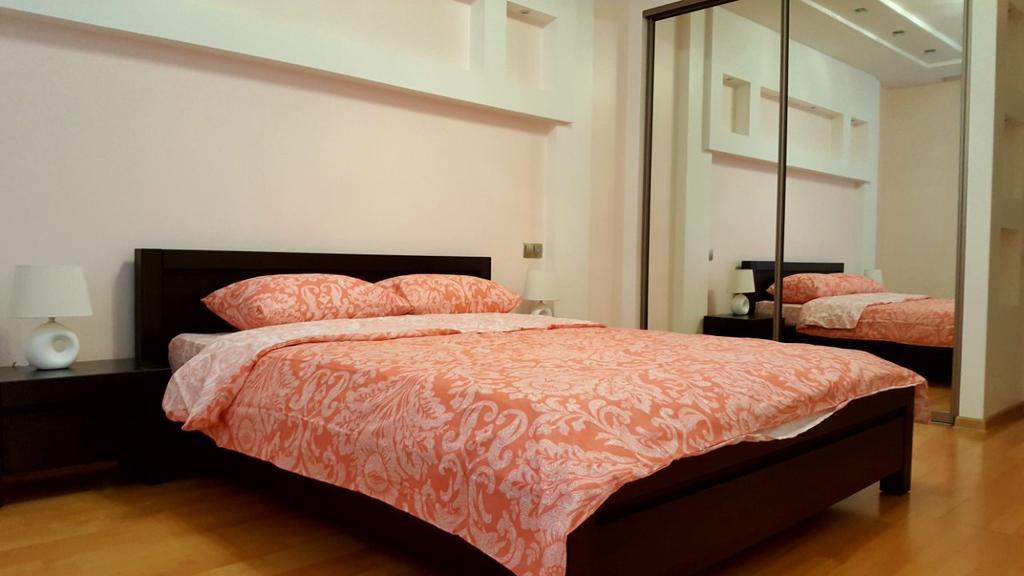 Apartments On Zelena リヴィウ 部屋 写真