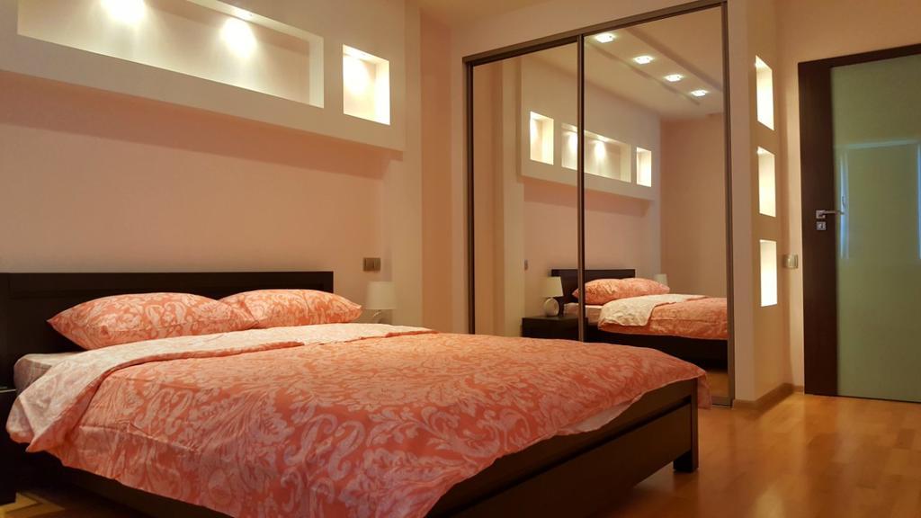 Apartments On Zelena リヴィウ 部屋 写真